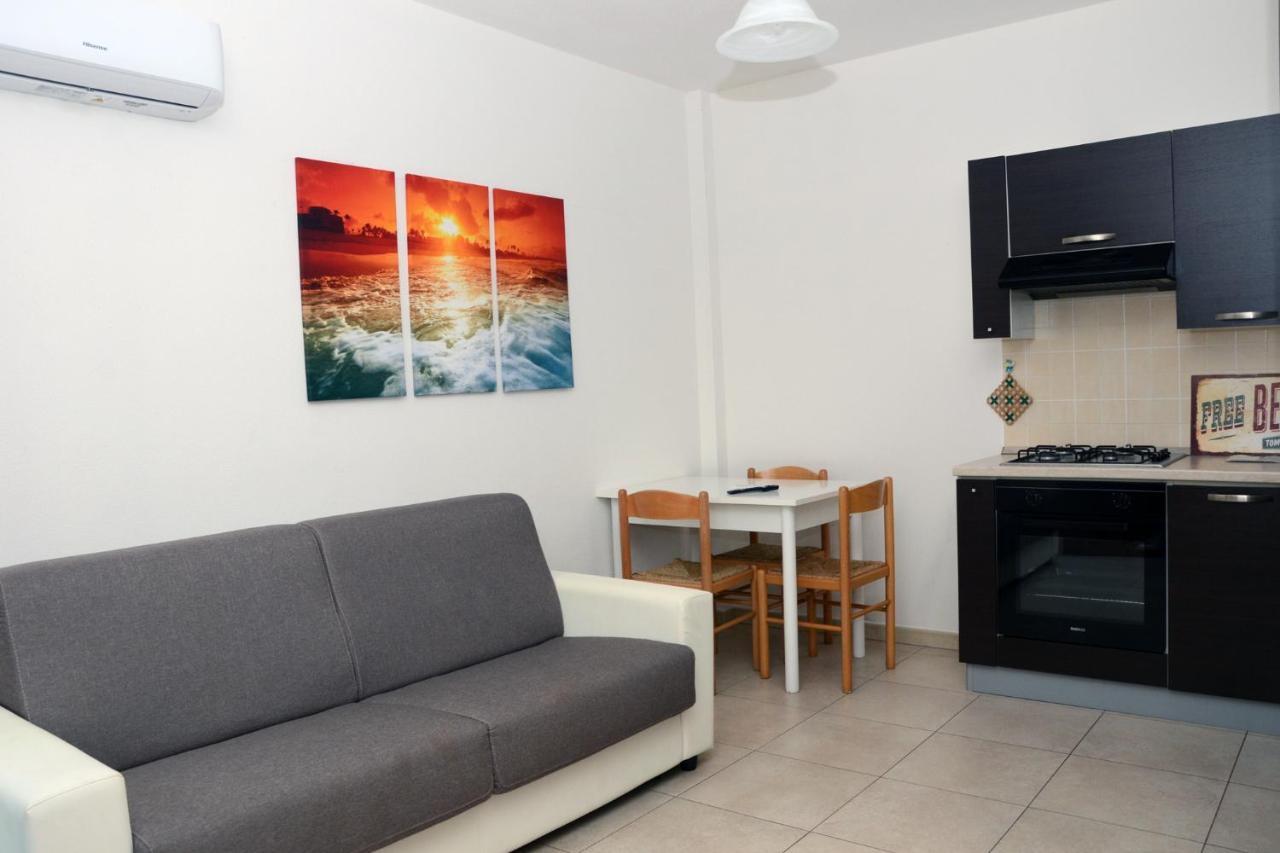 Appartamenti Fronte Mare Siniscola Extérieur photo